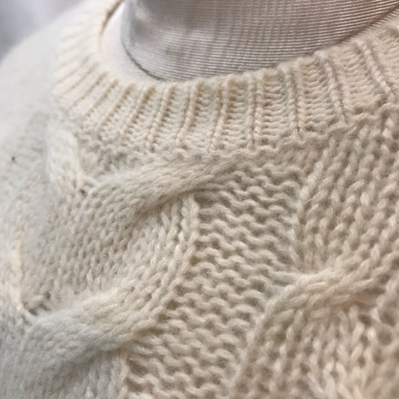 Women’s Cashmere Sweater /Small - Picture 4 of 7